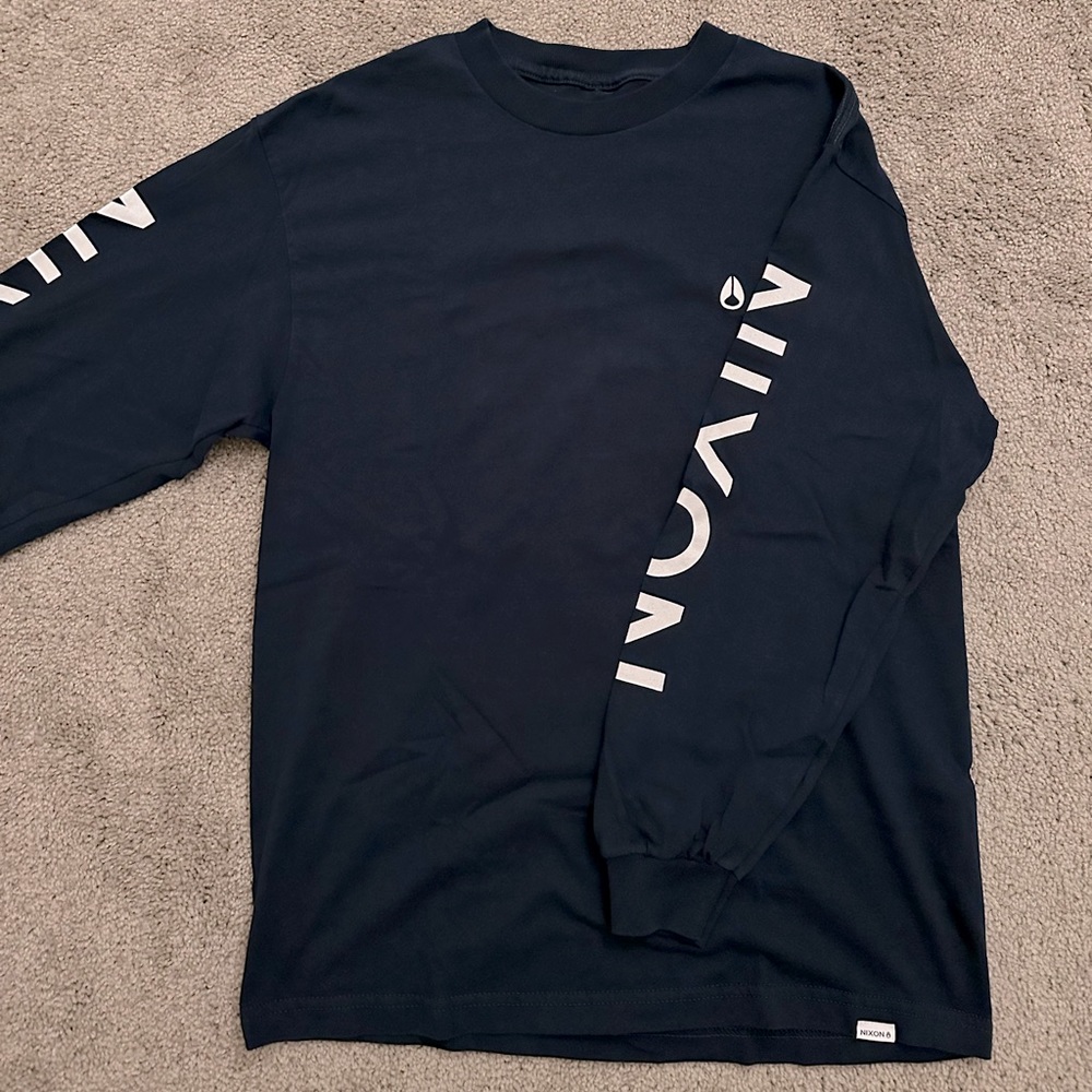 Nixon Long Sleeve T-Shirt - M - Navy Blue